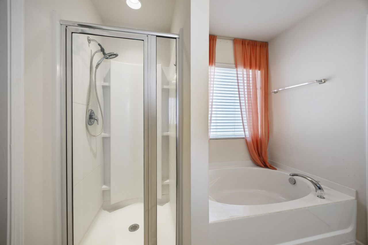 10 Whitewater Way Photo 31