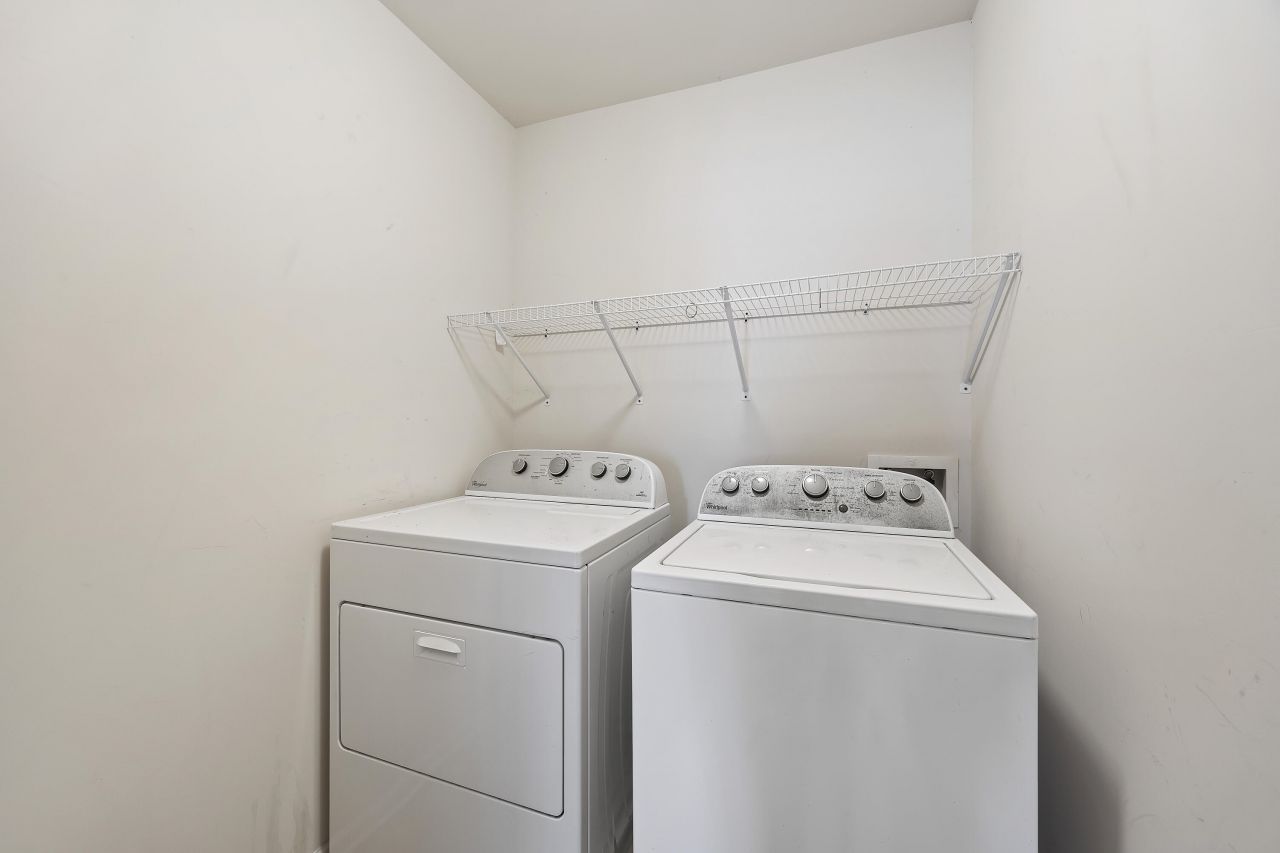 10 Whitewater Way Photo 35