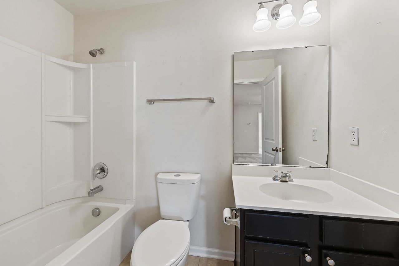 10 Whitewater Way Photo 37