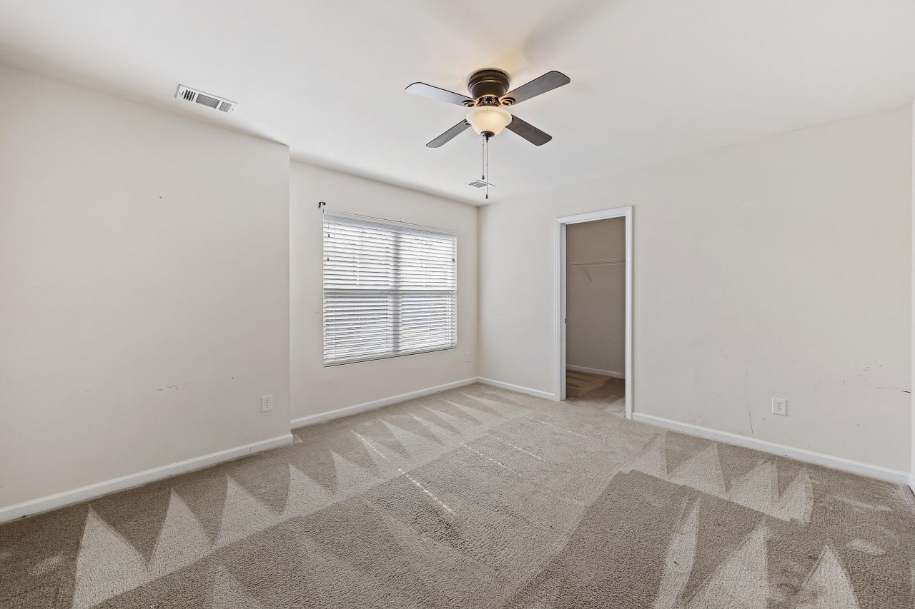 10 Whitewater Way Photo 44