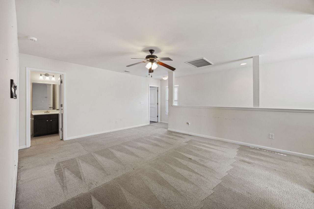 10 Whitewater Way Photo 45