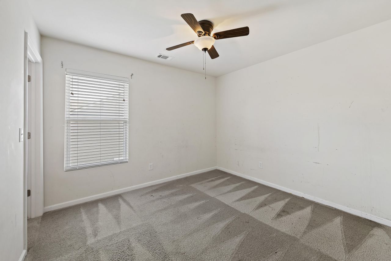 10 Whitewater Way Photo 46
