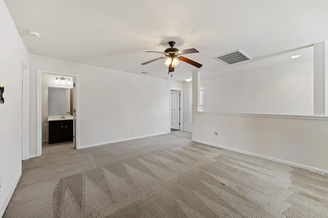 10 Whitewater Way Photo 49