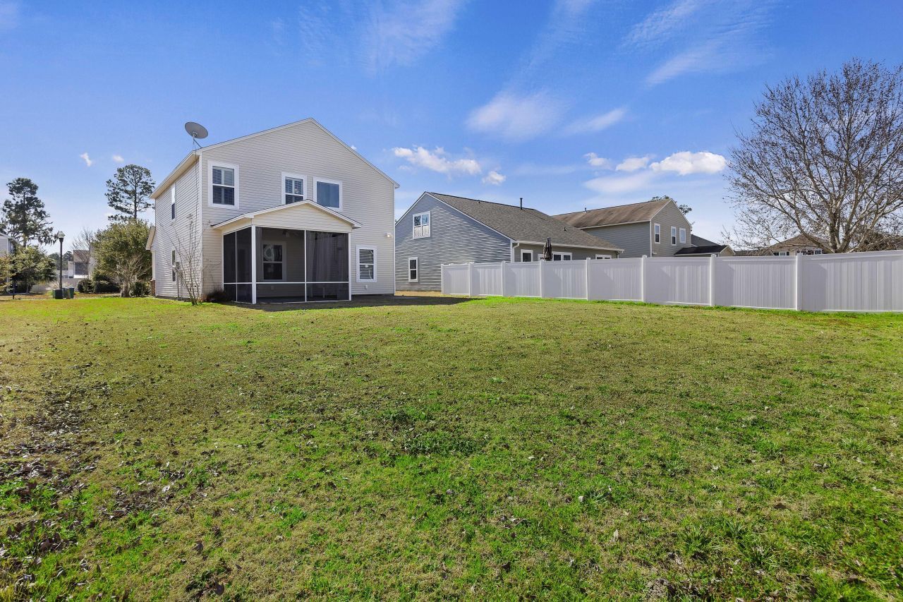 10 Whitewater Way Photo 53