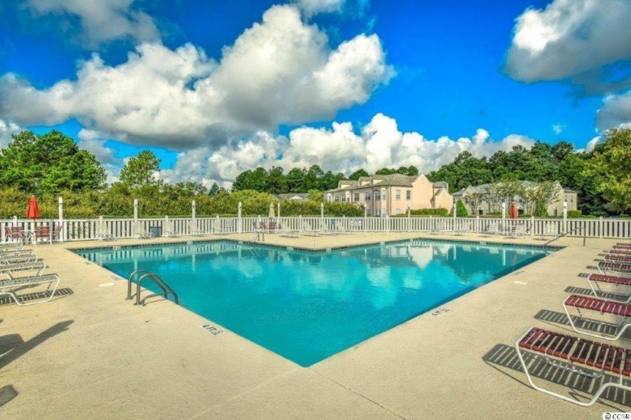 4494 Girvan Dr. Photo 9