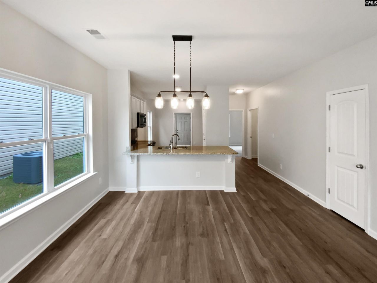 318 Carson Court Photo 10