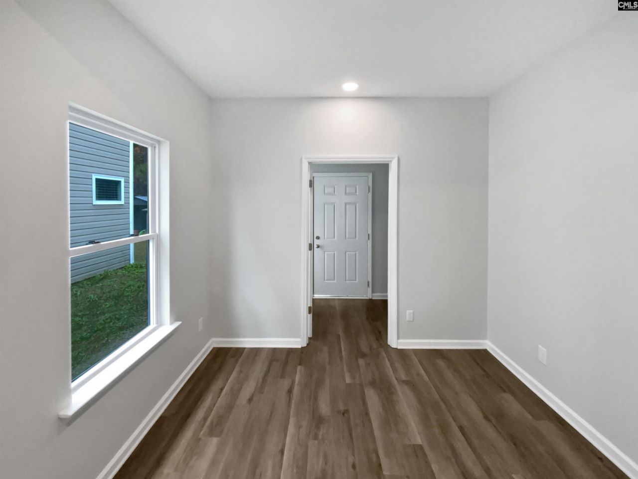 318 Carson Court Photo 11