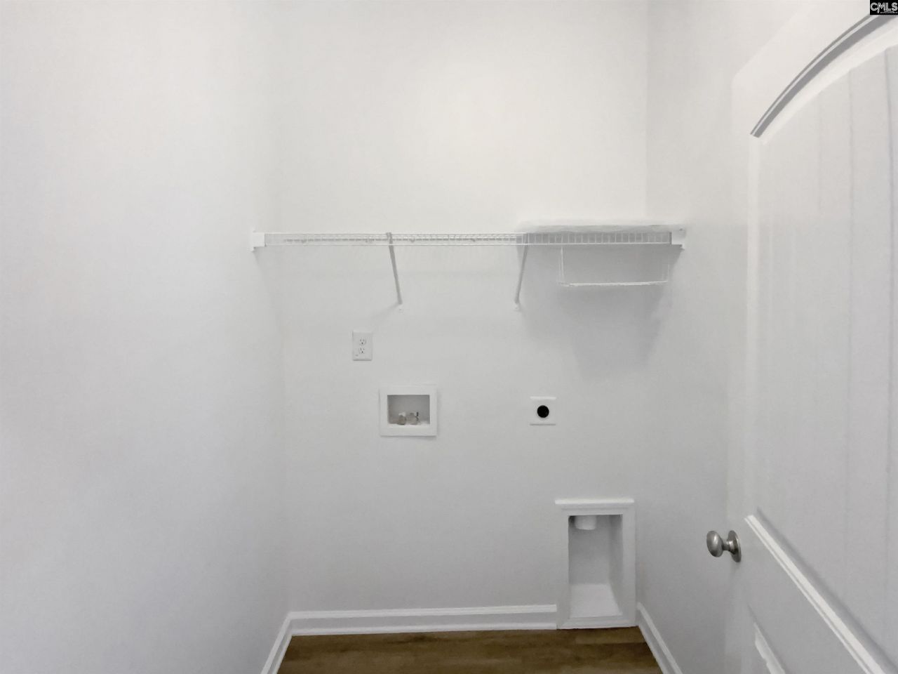 318 Carson Court Photo 12