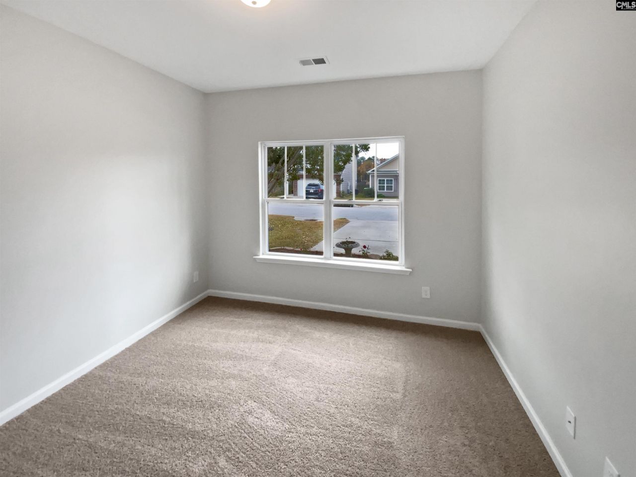 318 Carson Court Photo 16