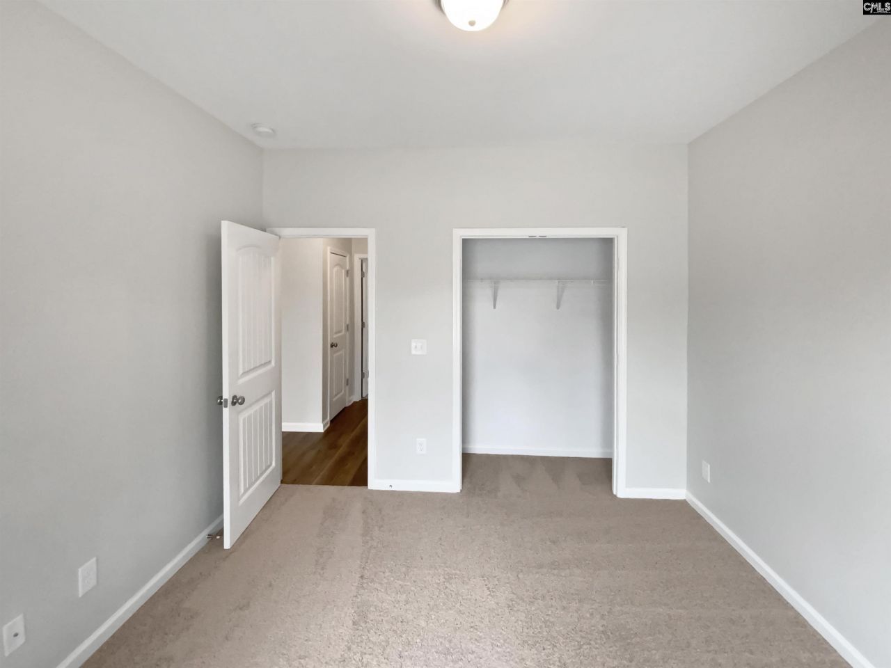 318 Carson Court Photo 17