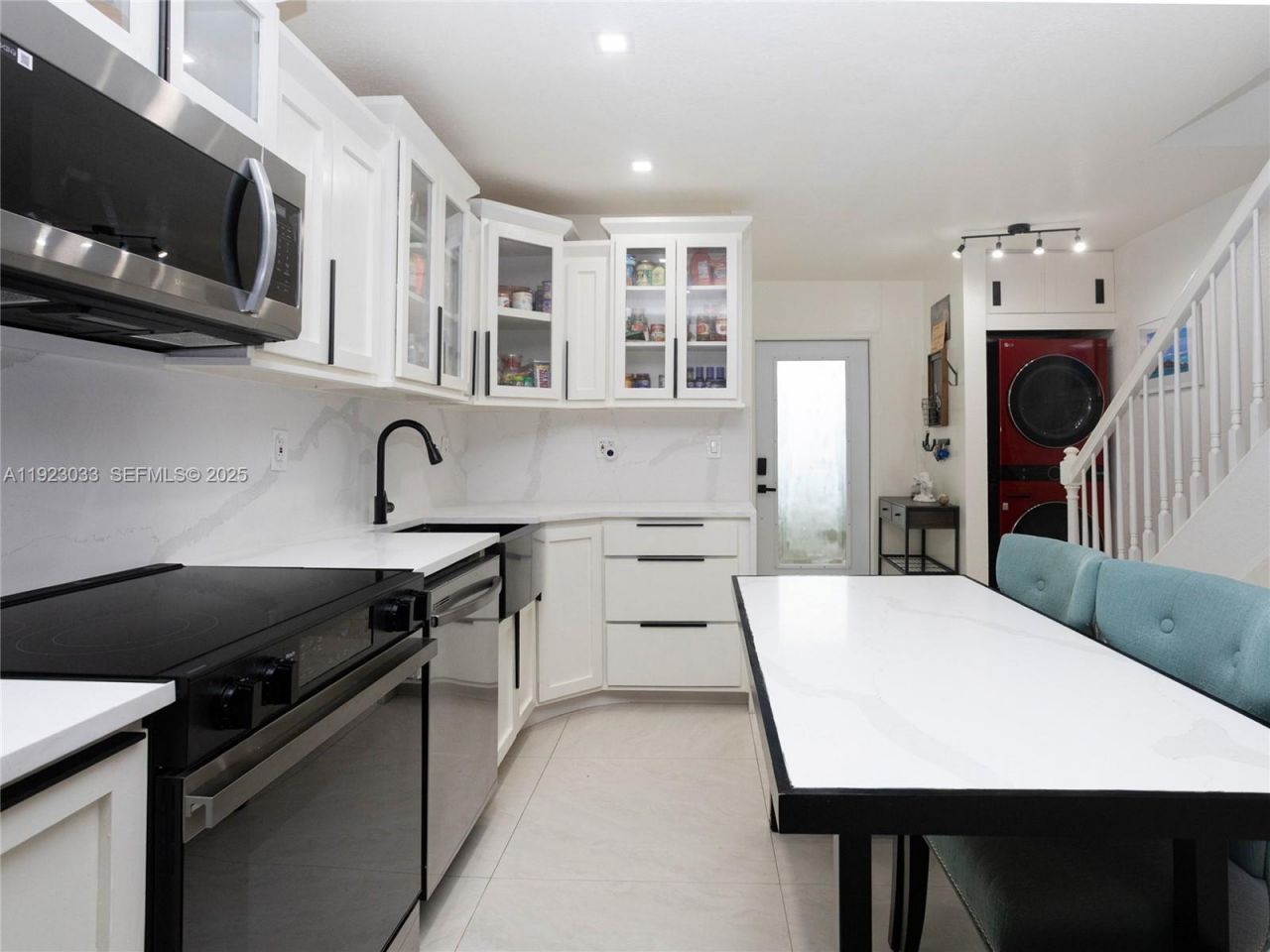 437 SW 3rd St, Unit 2, Miami, FL 33130 Photo