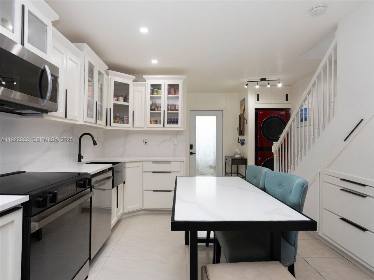 437 SW 3rd St, Unit 2, Miami, FL 33130 Photo