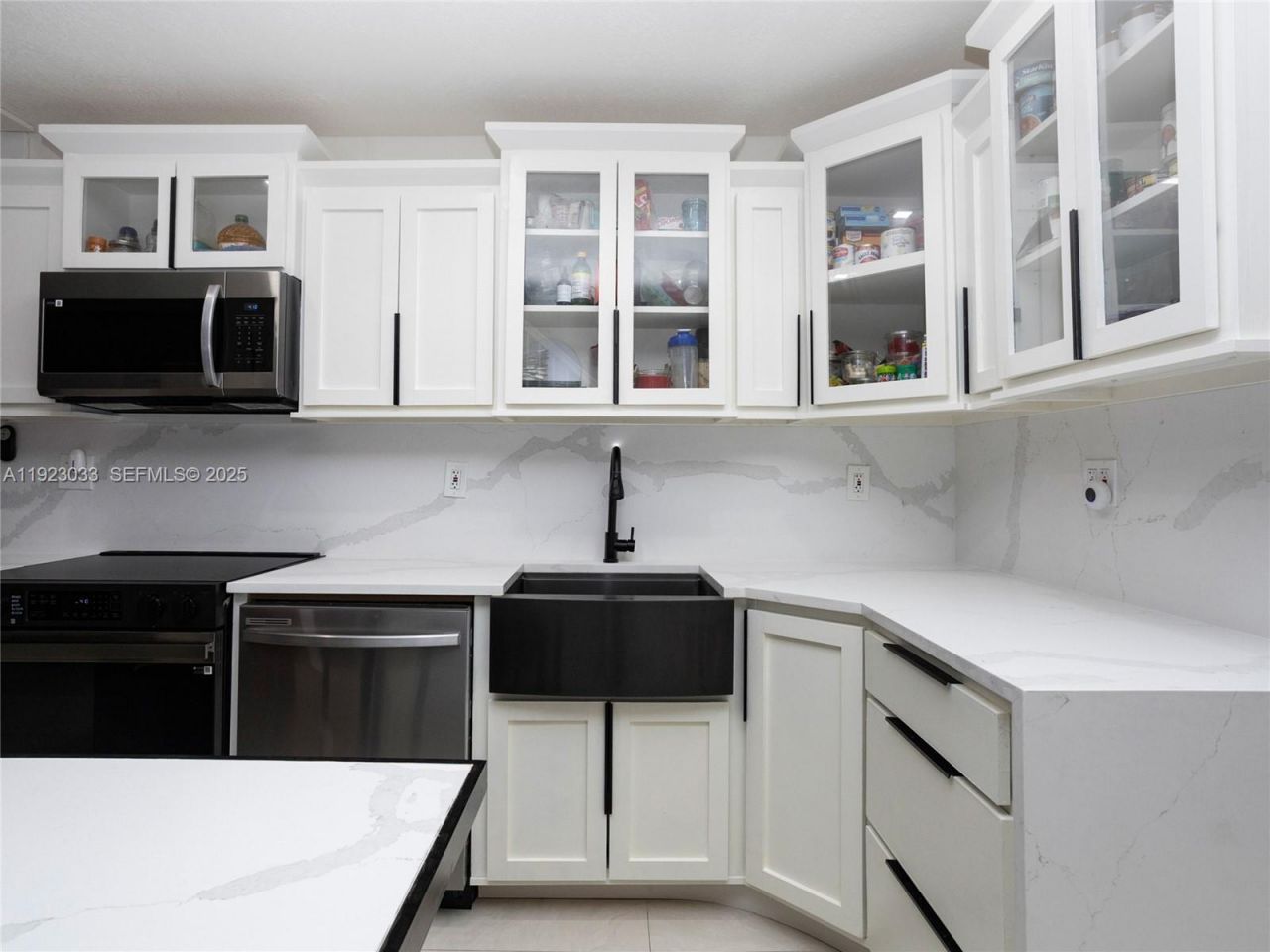 437 SW 3rd St, Unit 2, Miami, FL 33130 Photo