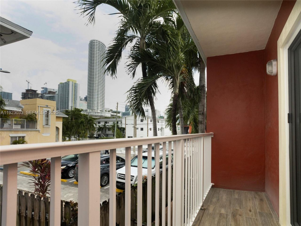 437 SW 3rd St, Unit 2, Miami, FL 33130 Photo