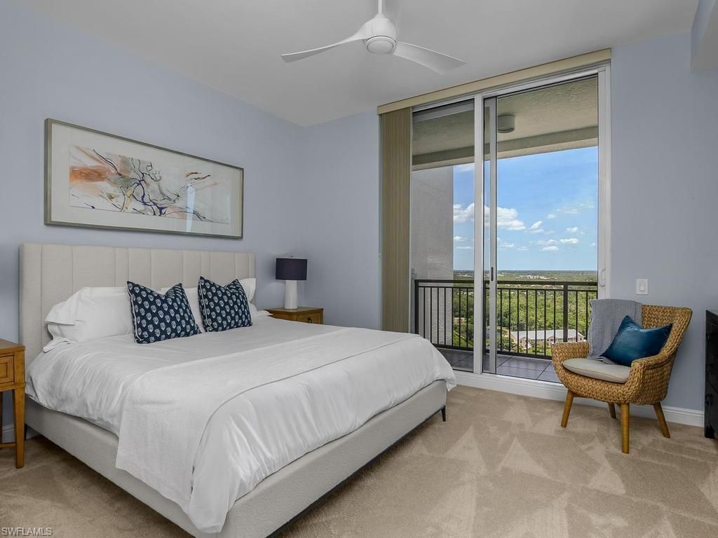 455 Cove Tower Dr, Unit PH 1802, Naples, FL 34110 Photo