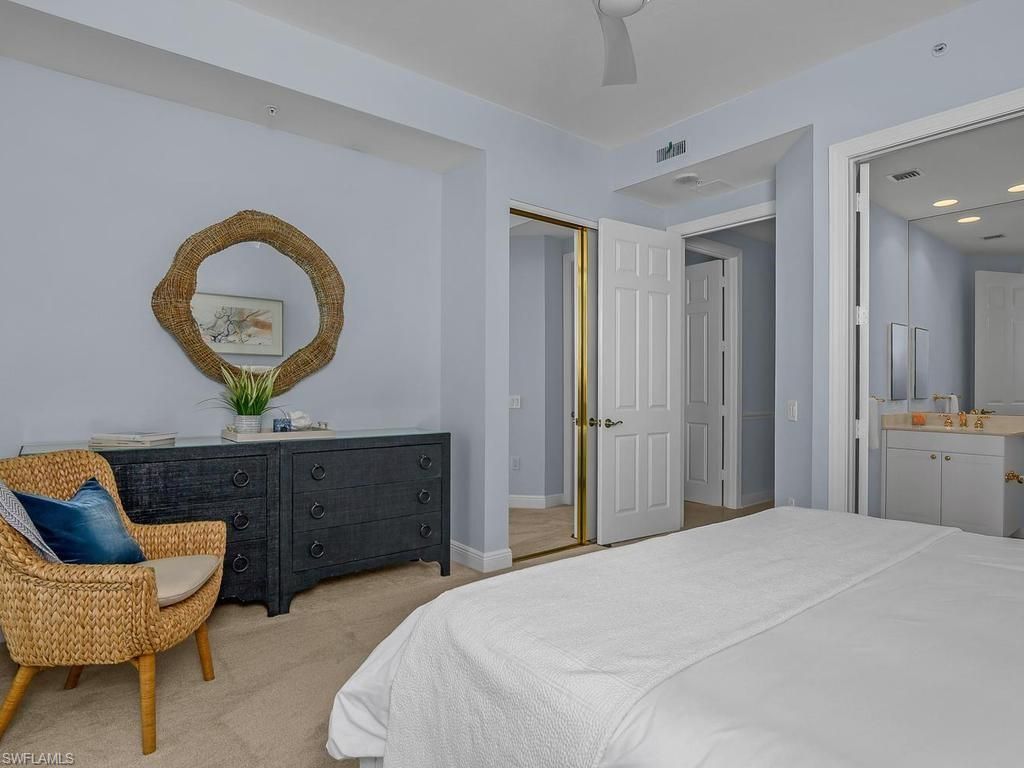 455 Cove Tower Dr, Unit PH 1802, Naples, FL 34110 Photo
