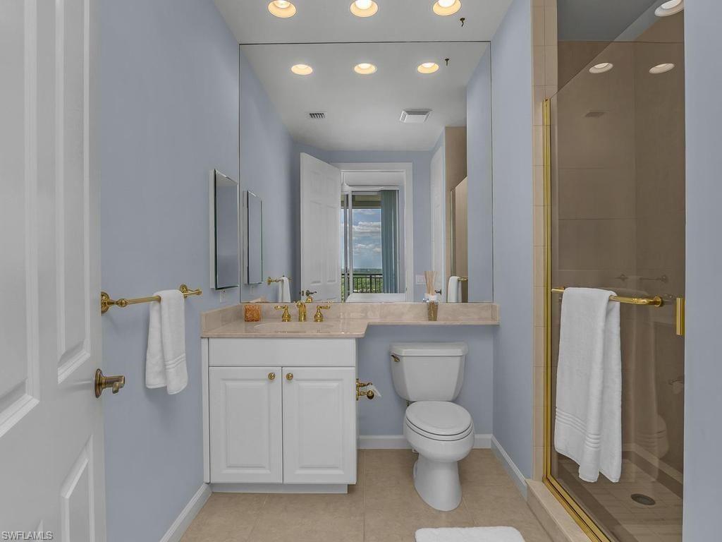 455 Cove Tower Dr, Unit PH 1802, Naples, FL 34110 Photo