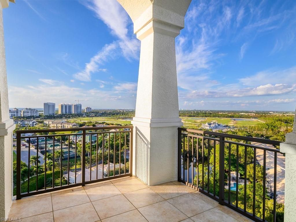 455 Cove Tower Dr, Unit PH 1802, Naples, FL 34110 Photo