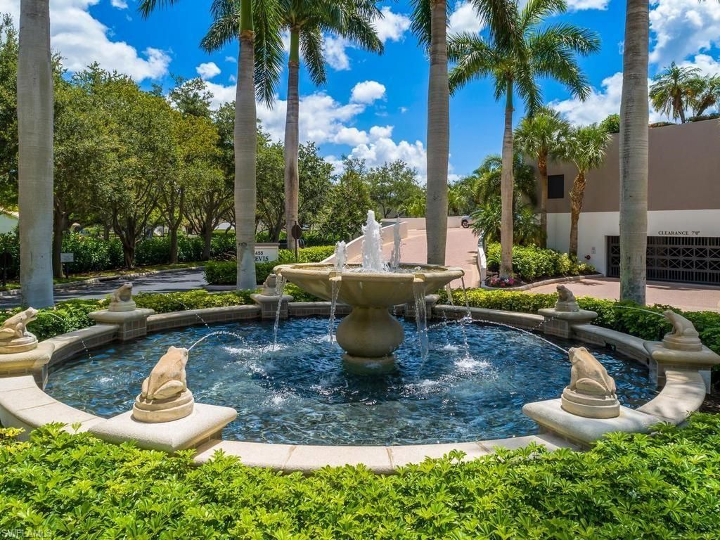 455 Cove Tower Dr, Unit PH 1802, Naples, FL 34110 Photo
