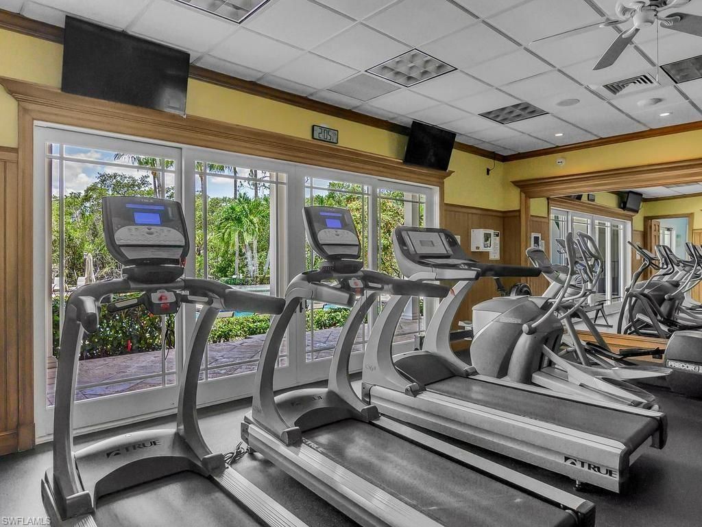 455 Cove Tower Dr, Unit PH 1802, Naples, FL 34110 Photo