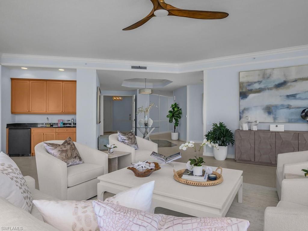 455 Cove Tower Dr, Unit PH 1802, Naples, FL 34110 Photo