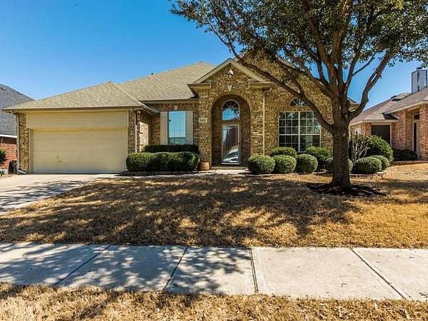 8412 Muirwood Trail, Fort Worth, TX 76137