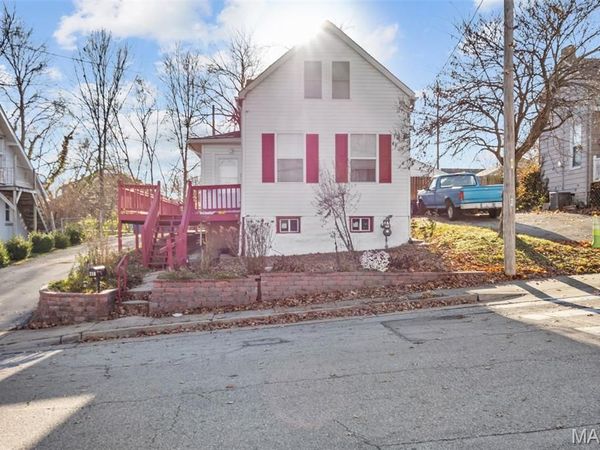 210 Horn Avenue, St Louis, MO 63125