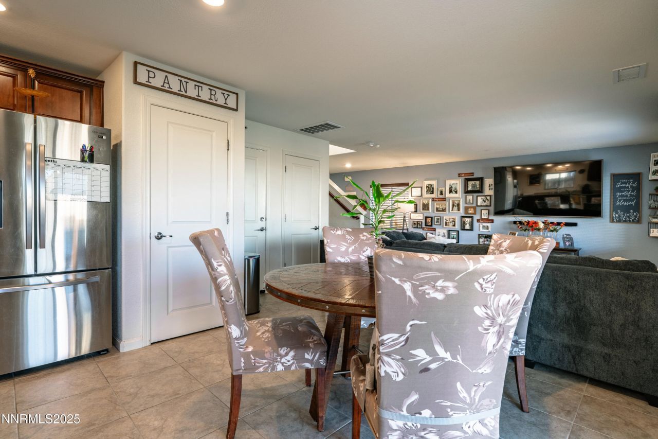 909 Convair Court, Reno, NV 89506 Photo