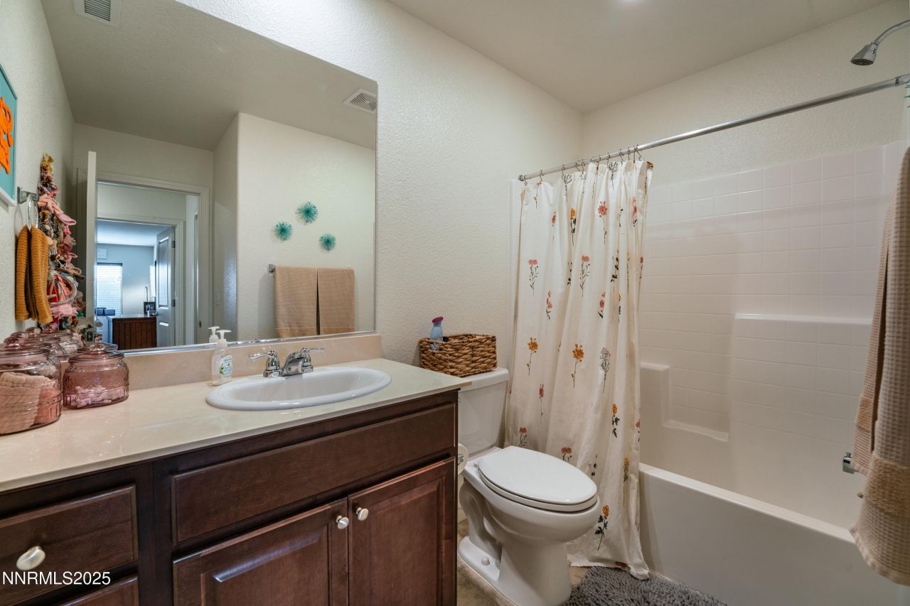 909 Convair Court, Reno, NV 89506 Photo