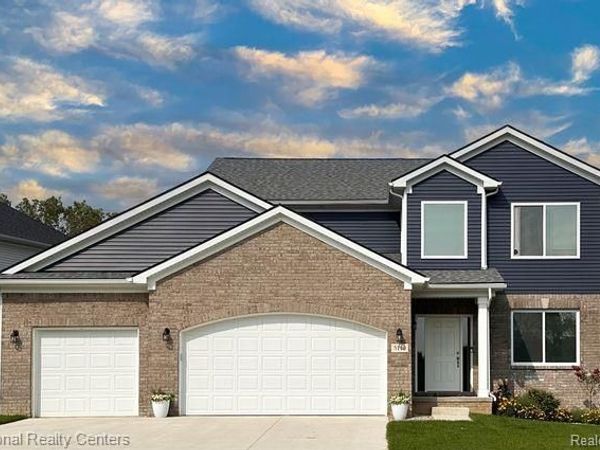 10409 Valley Drive, Goodrich Vlg, MI 48438