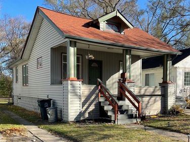808 Laprairie Street, Ferndale, MI 48220