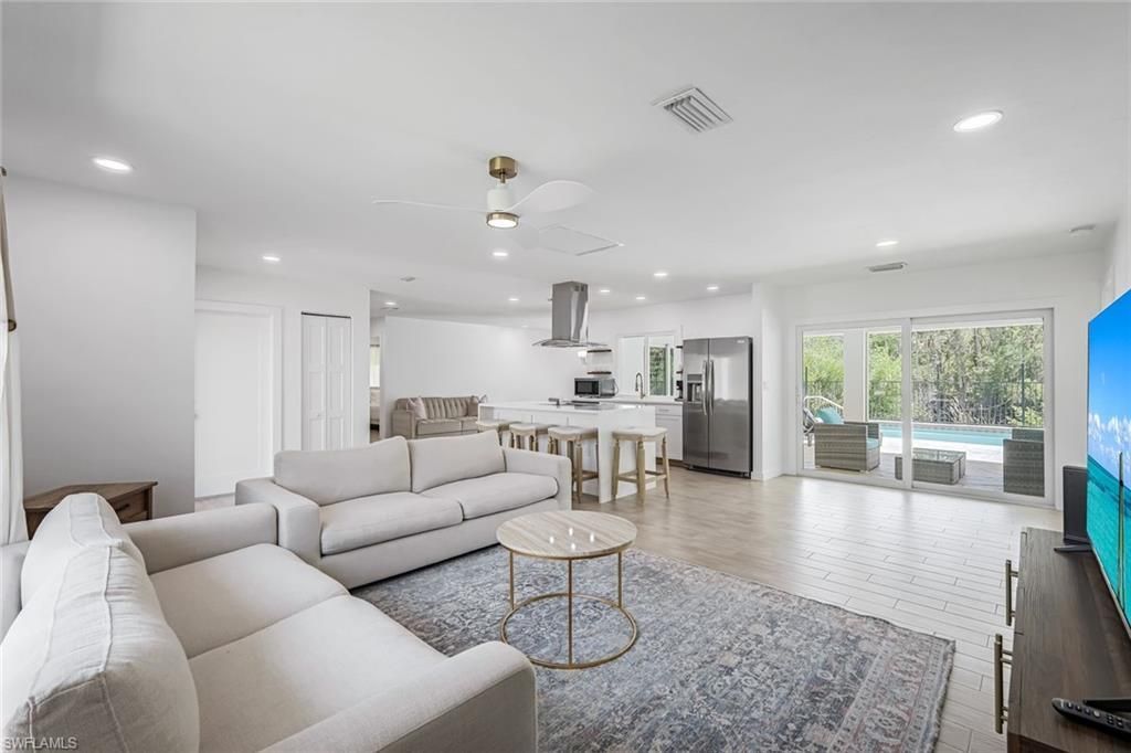 27164 Edenbridge Ct, Bonita Springs, FL 34135 Photo