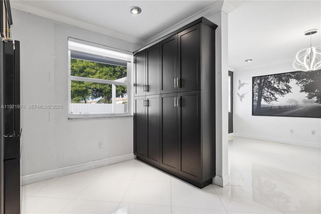 2424 SW 152nd Path, Miami, FL 33185 Photo