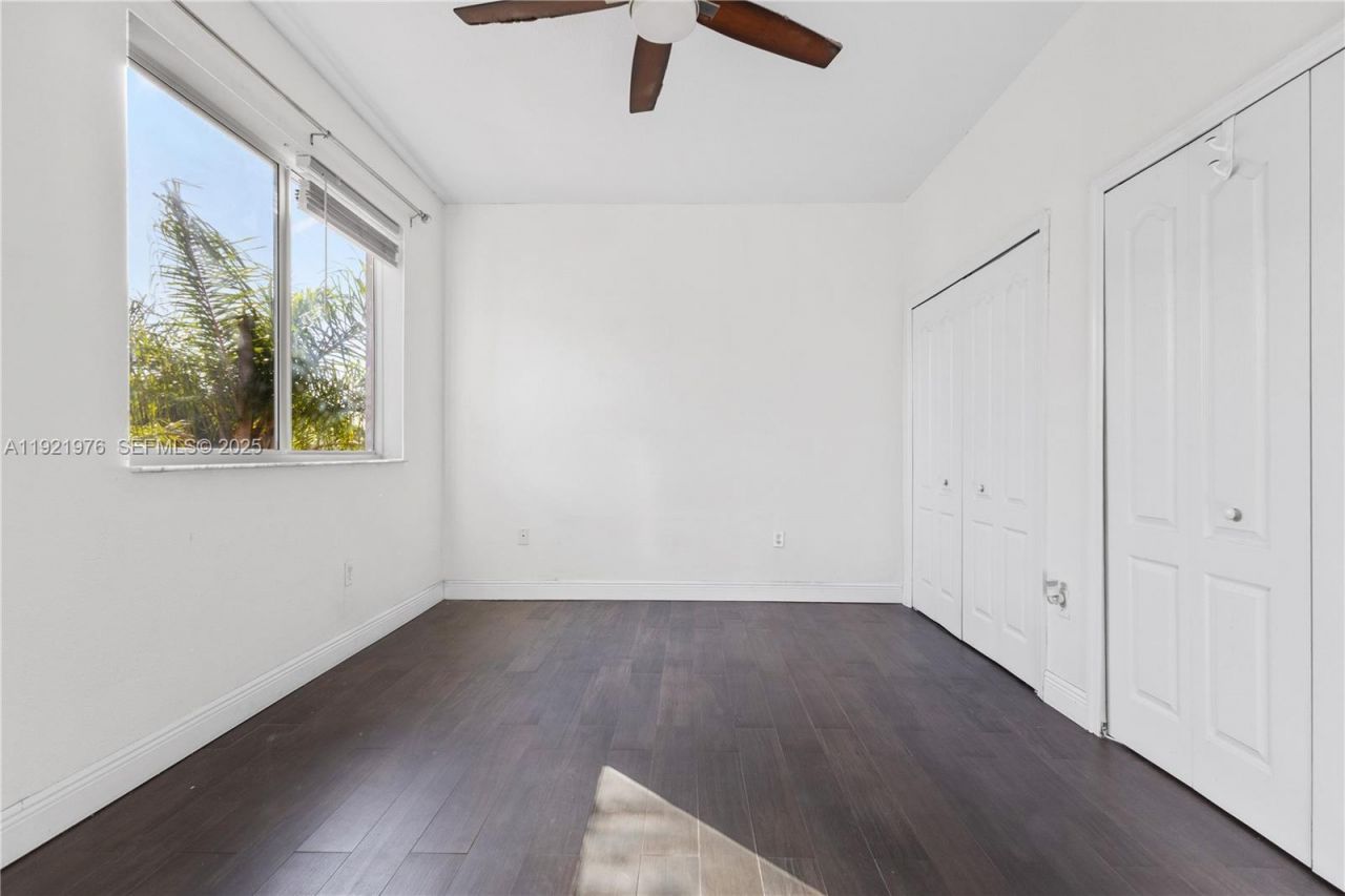 2424 SW 152nd Path, Miami, FL 33185 Photo