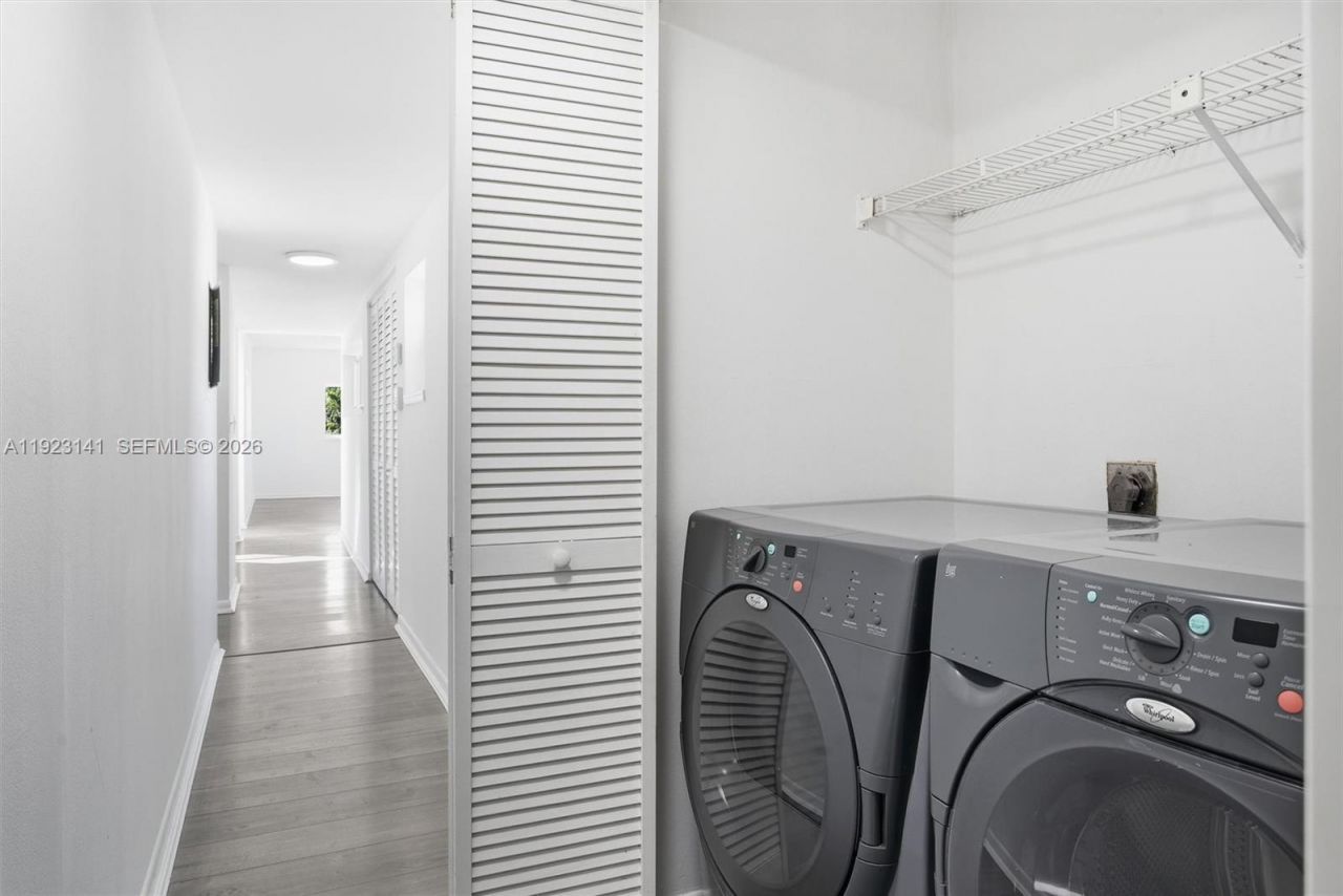 1045 SW 25th Ave, Miami, FL 33135 Photo