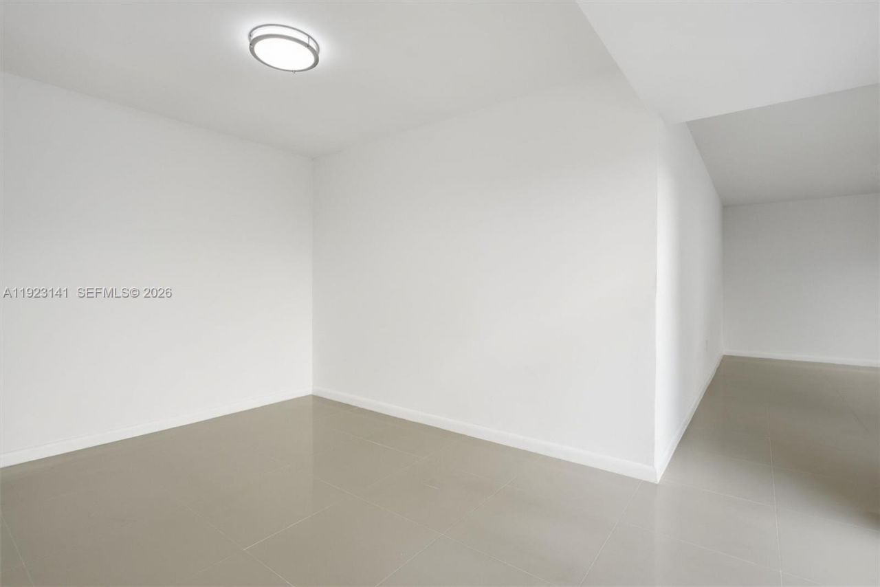 1045 SW 25th Ave, Miami, FL 33135 Photo