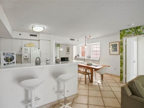 19555 E Country Club Dr, Unit 8502, Aventura, FL 33180