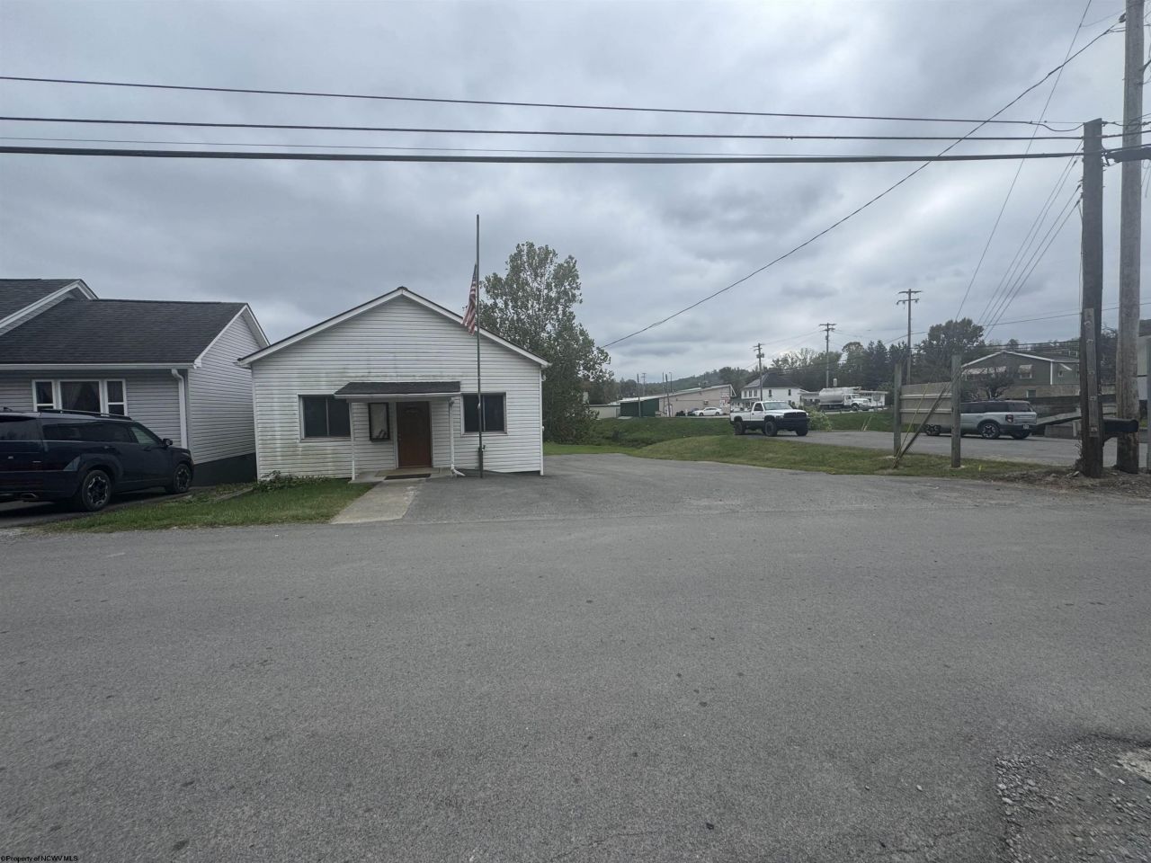 46 Park, Jane Lew, WV 26378 Main Photo