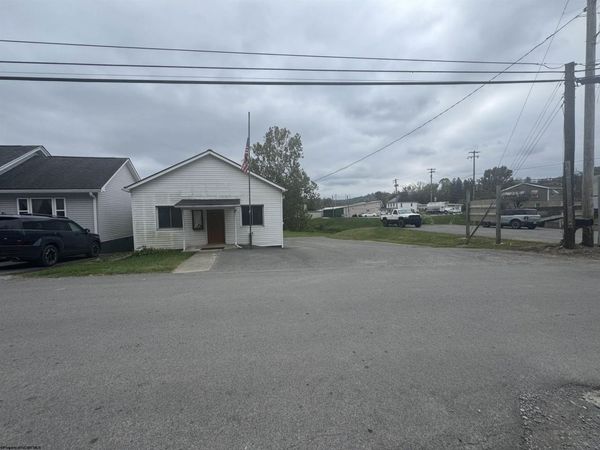 46 Park, Jane Lew, WV 26378