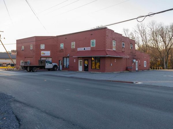 6011 Main, Jane Lew, WV 26378