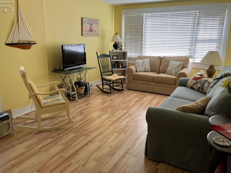 446 Lynn Avenue, Lakeside, OH 43440 Photo 5