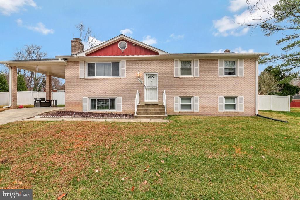 6912 Eilerson Street, Clinton, MD 20735 Main Photo