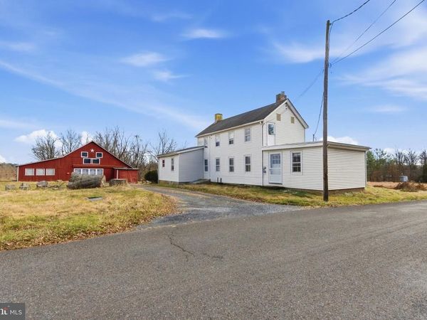 19 THATCHER ROAD, FRENCHTOWN, NJ 08825