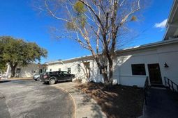 720 Magnolia Road photo 4