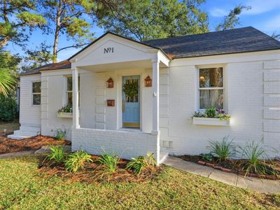 1 Colleton Dr Drive, Charleston, SC 29407