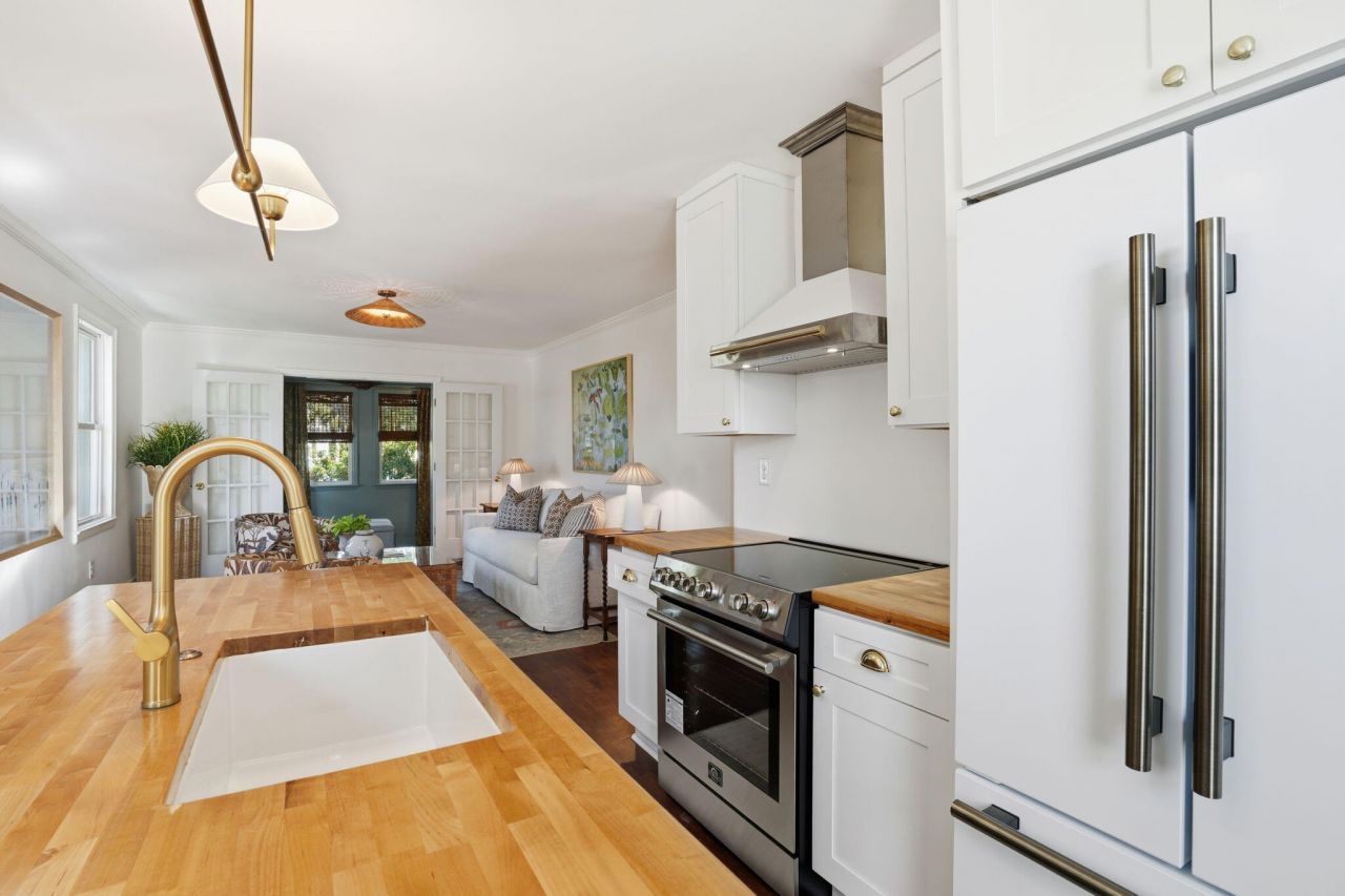 1 Colleton Dr Drive Photo 7