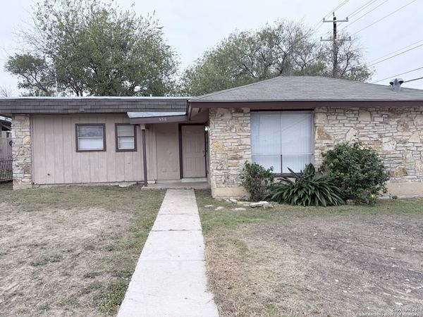558 Jamaica, San Antonio, TX 78227