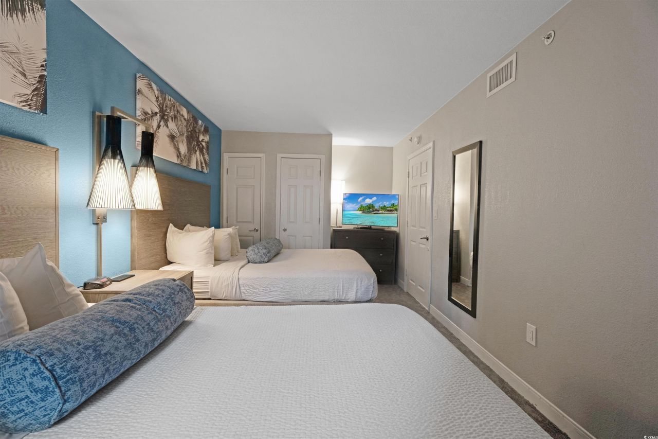 2006 N Ocean Blvd. Photo 23