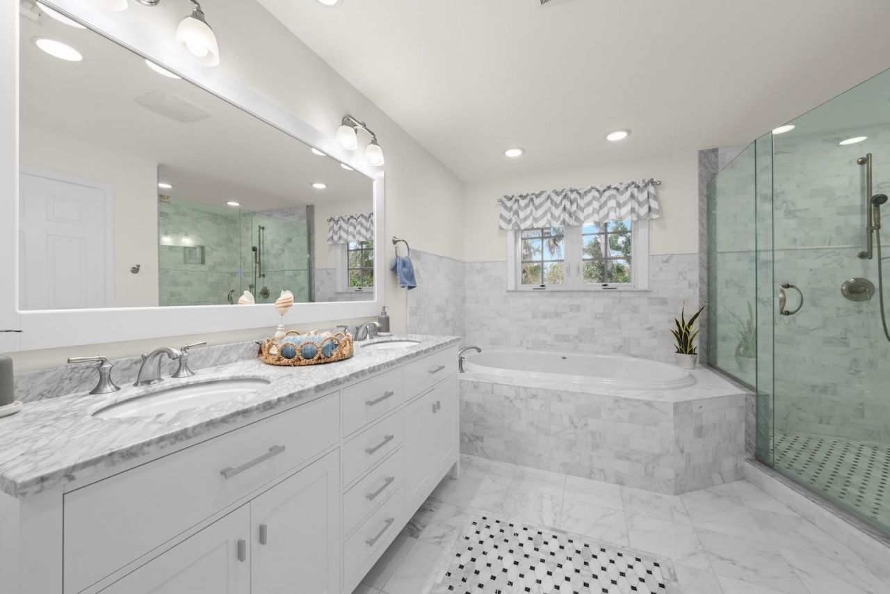 2596 Roosevelt Pl, Sanibel, FL 33957 Photo