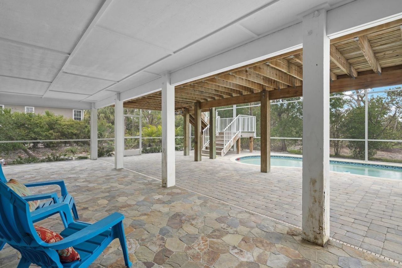 2596 Roosevelt Pl, Sanibel, FL 33957 Photo